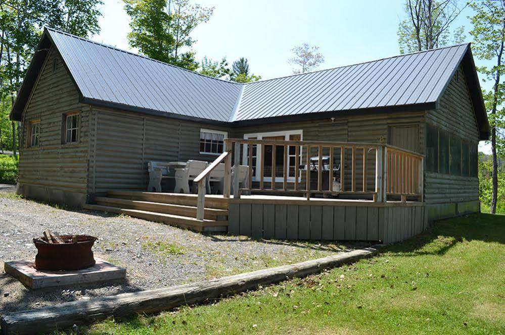 Birchland Cottages Iron Bridge Exterior foto